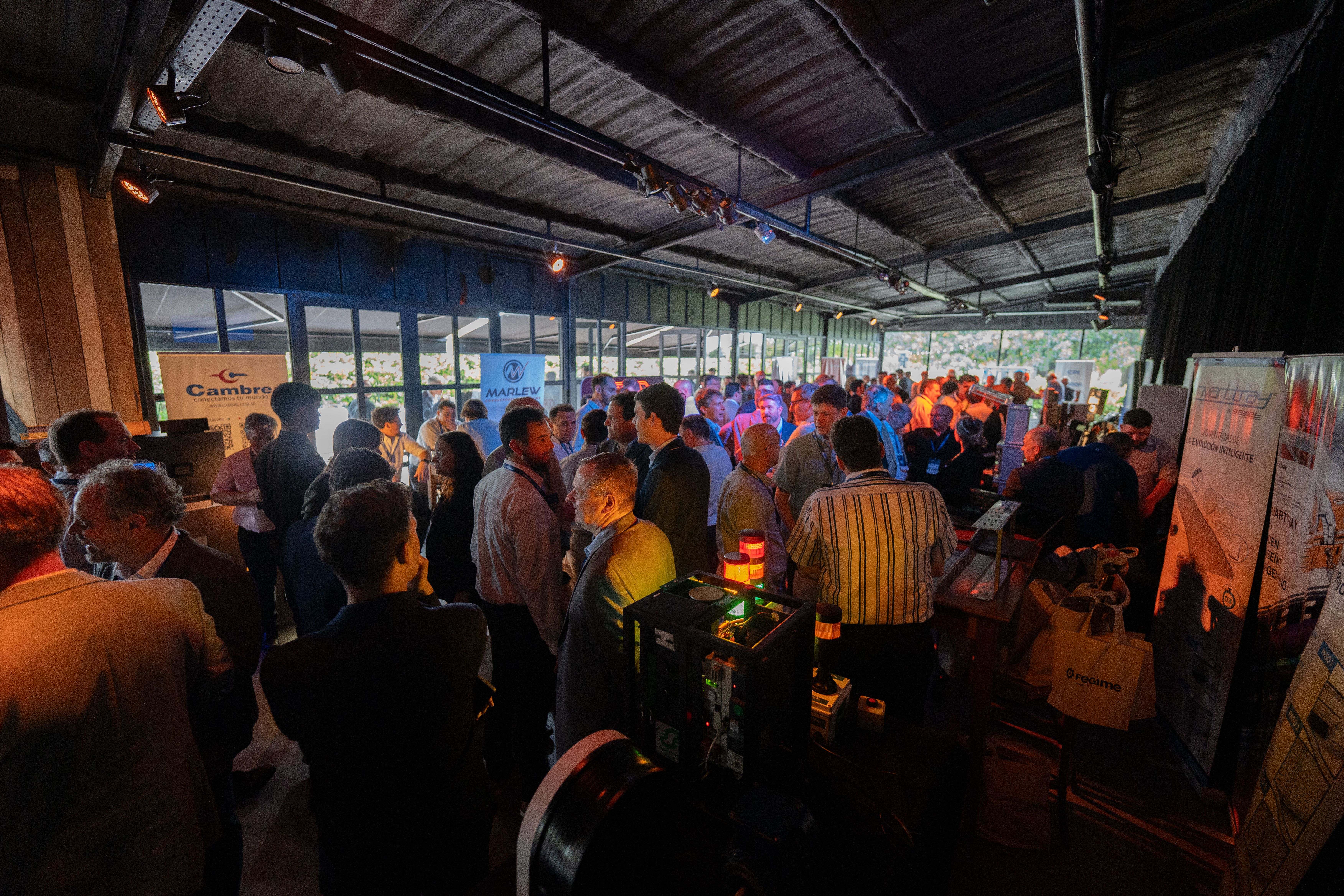 Imagen de Grupo Lead