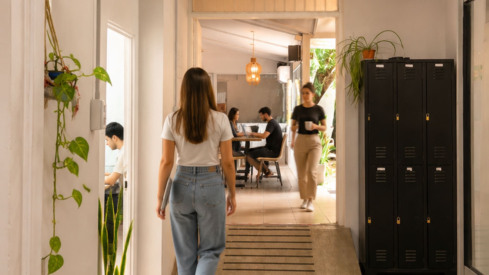 Brújula Coworking
